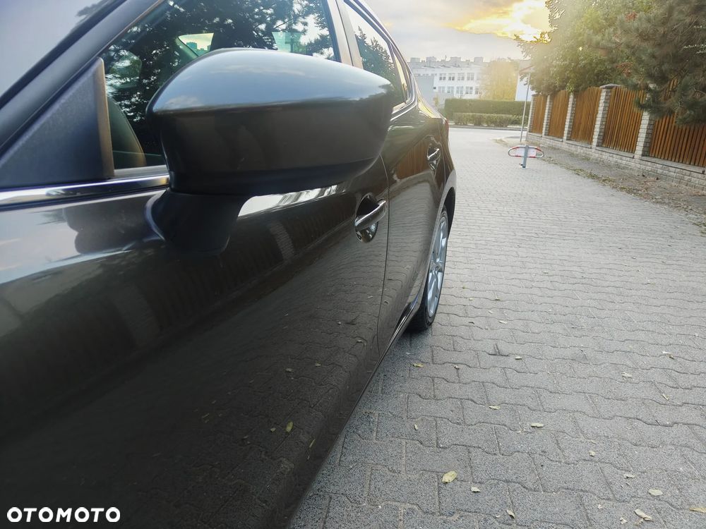 Mazda 3 SKYACTIV-G 120 Exclusive-Line - 16