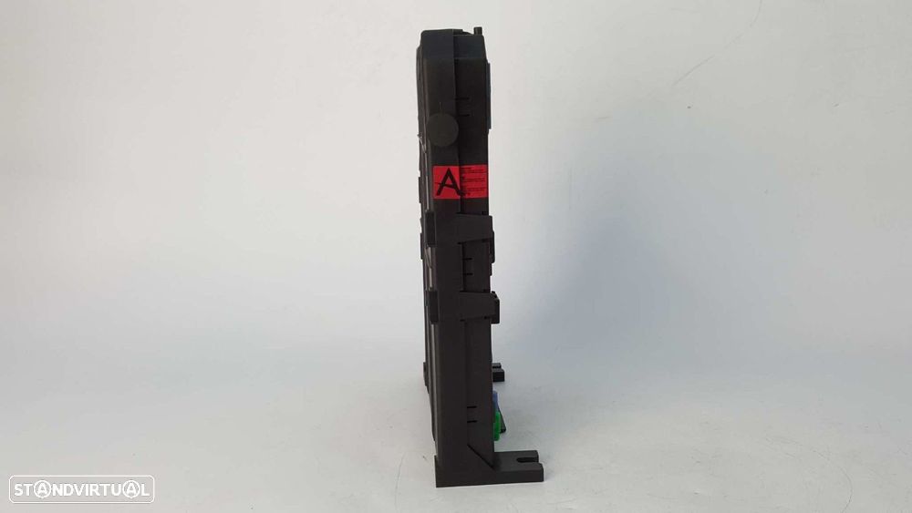 CAIXA DE RELÉS/ FUSÍVEIS PEUGEOT PARTNER KOMBI PREMIUM - 2