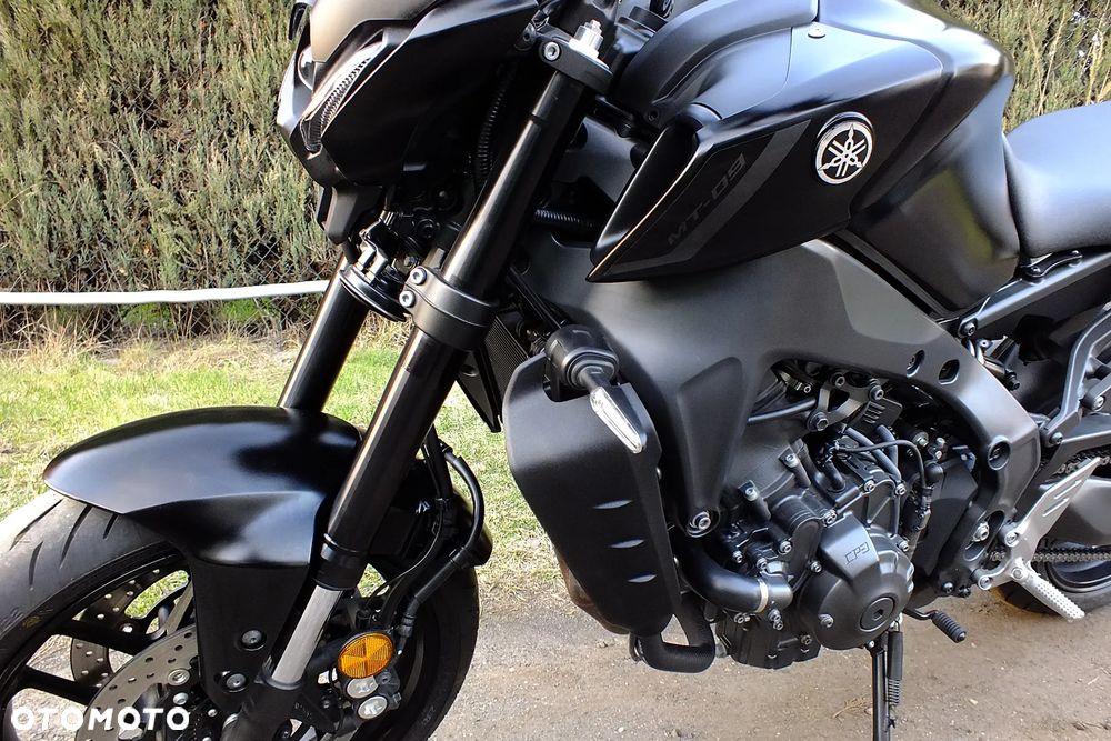 Yamaha MT - 4