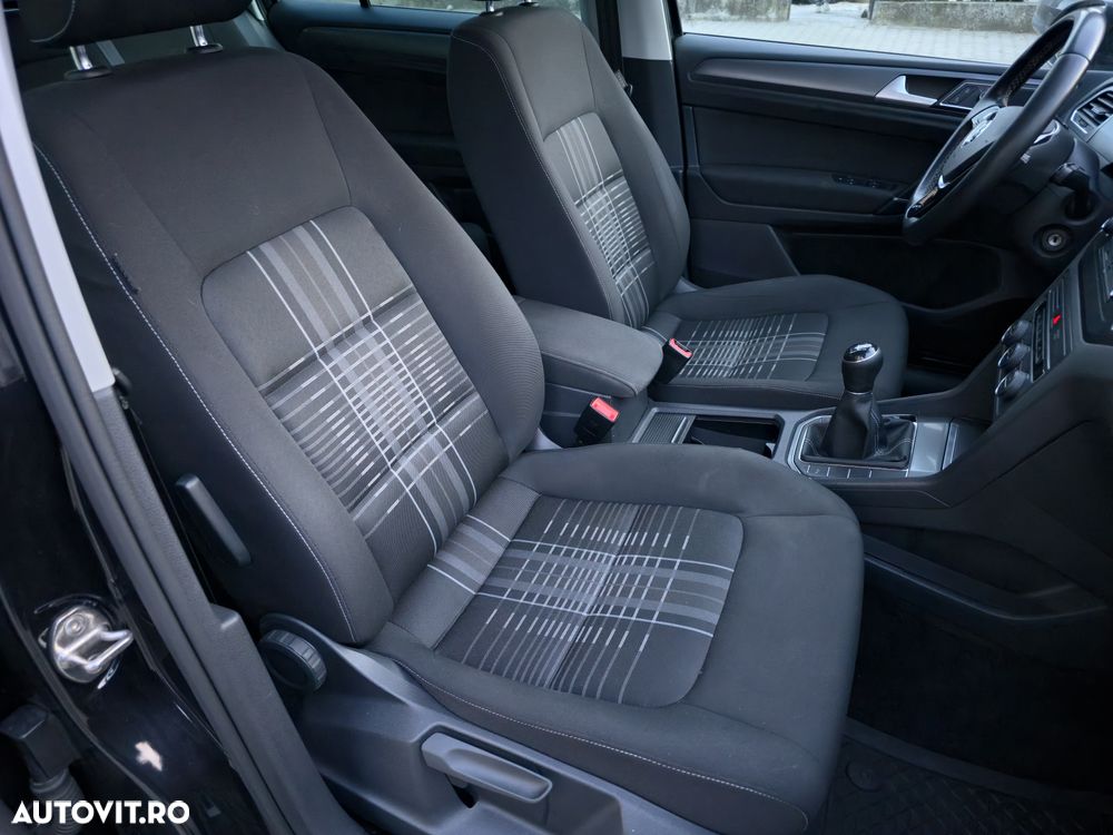 Volkswagen Golf Sportsvan 2.0 TDI BlueMotion Technology Lounge - 18