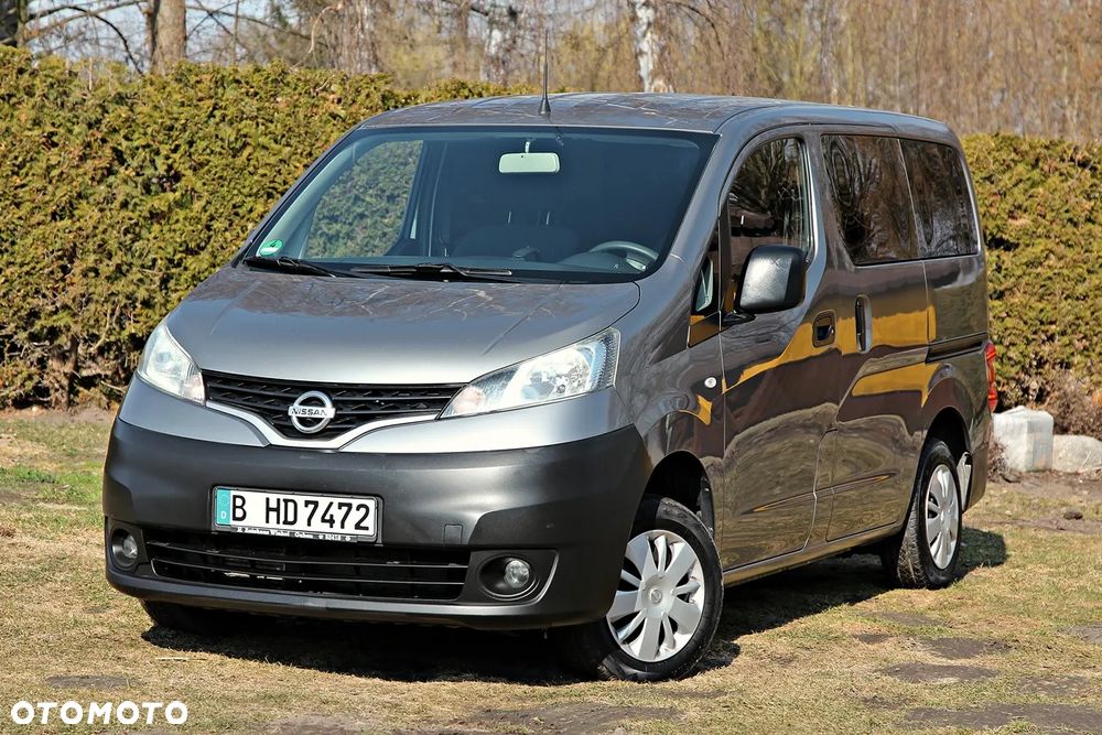 Nissan NV200 - 1