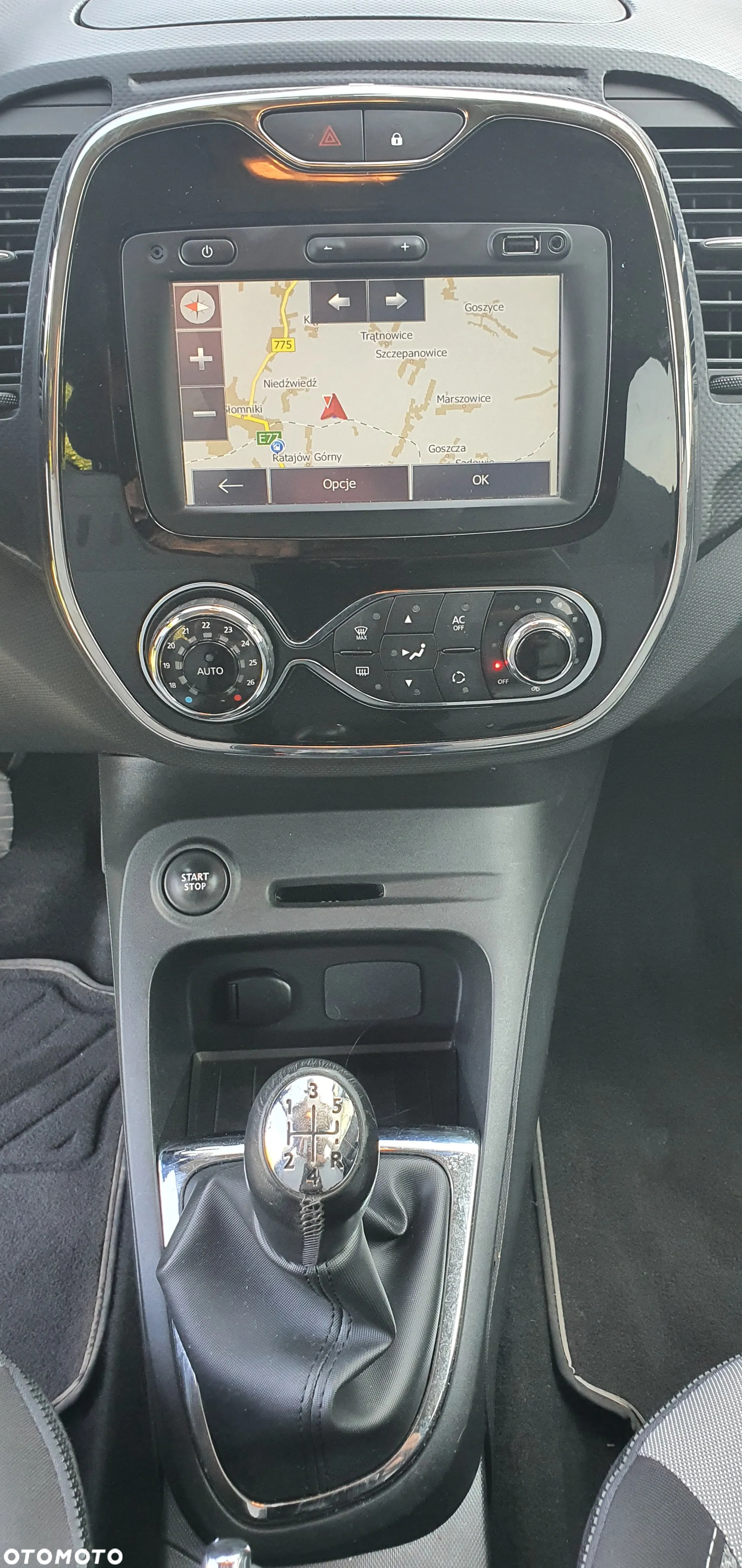 Renault Captur - 17