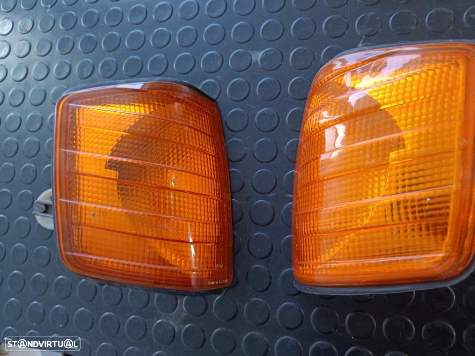 Farolim pisca Mercedes w201 190 - 3