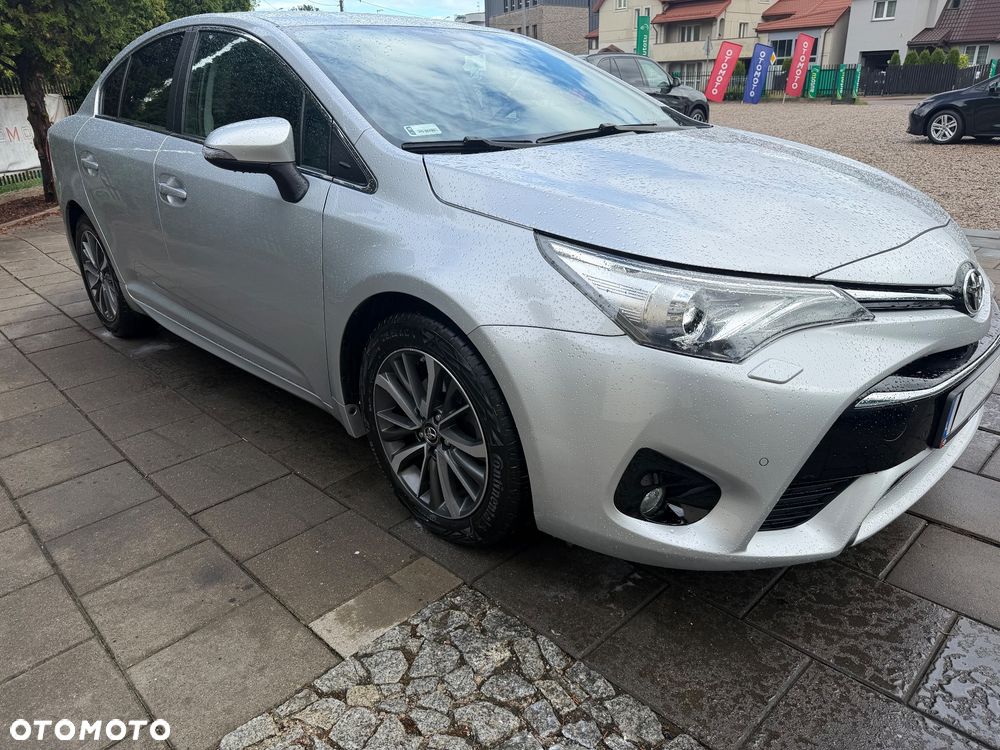 Toyota Avensis 2.0 Selection MS - 28