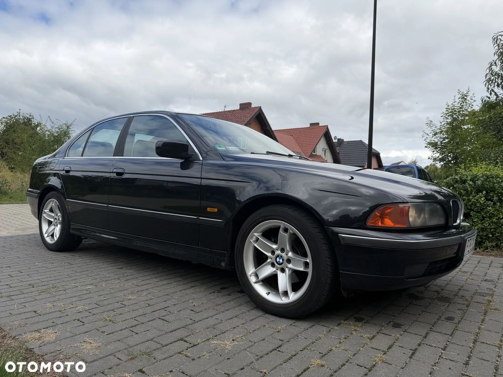 BMW Seria 5 528i - 8