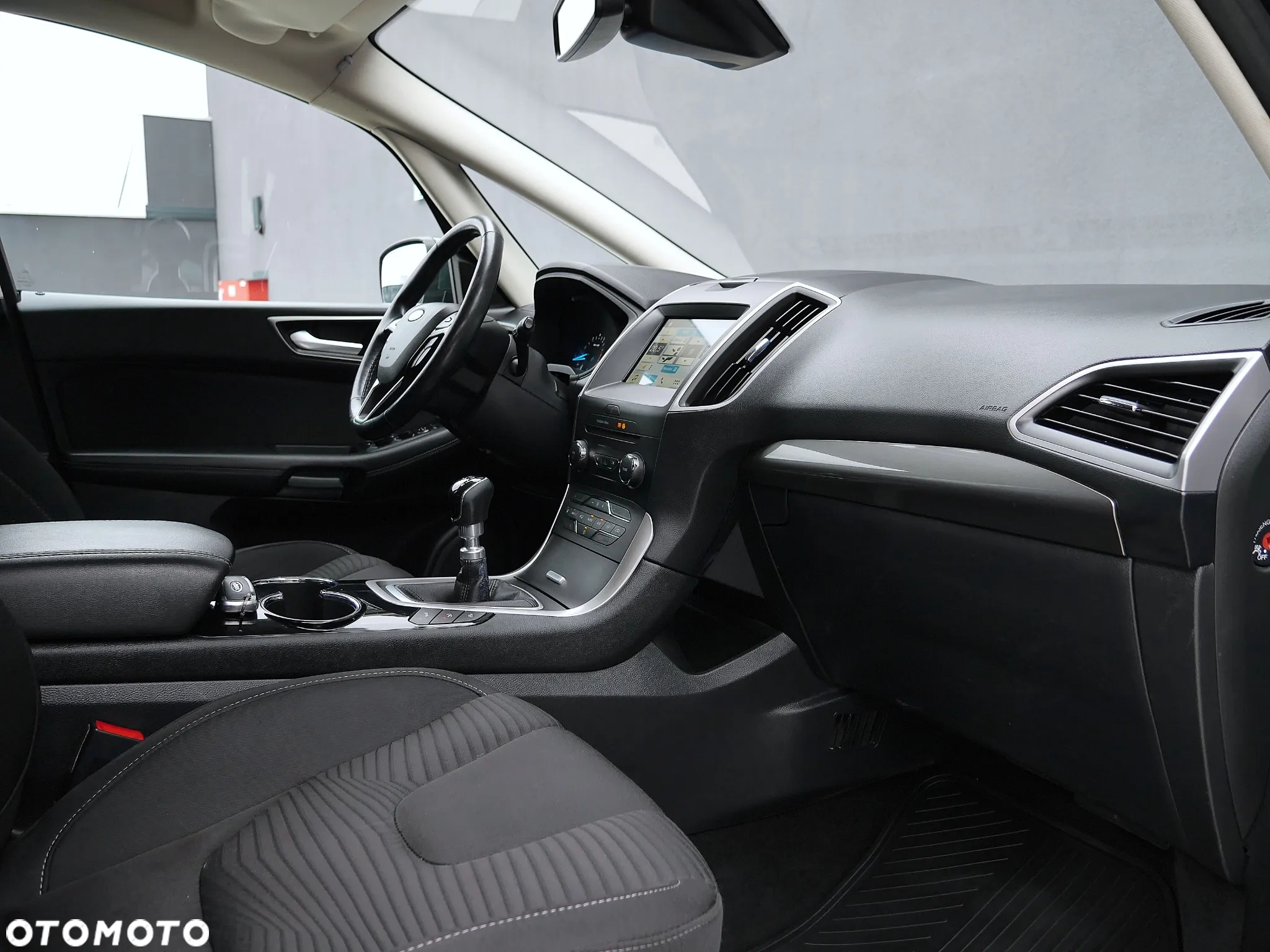 Ford S-Max 1.5 EcoBoost Trend - 25