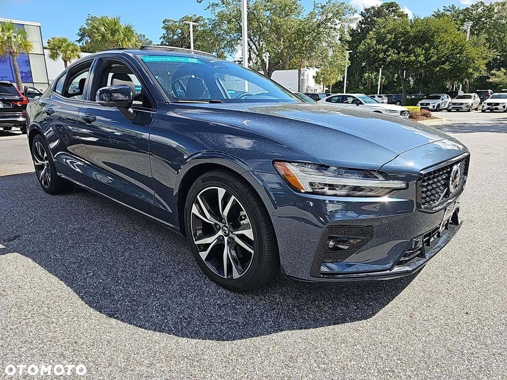 Volvo S60 - 1