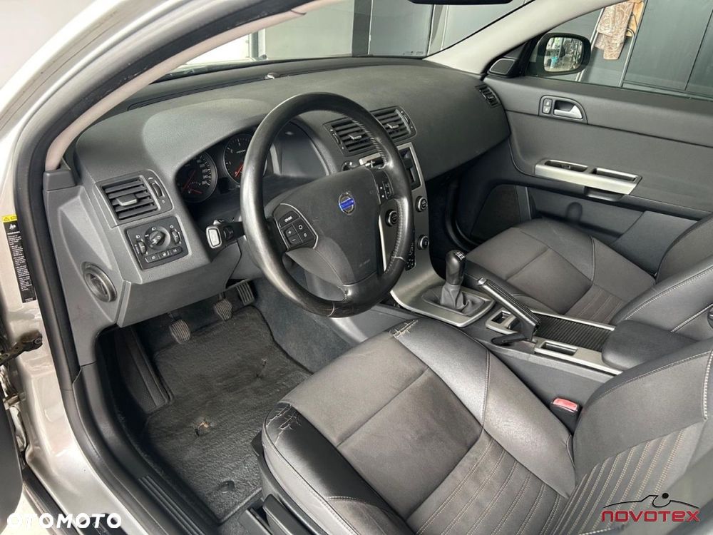 Volvo S40 1.6D Momentum - 8
