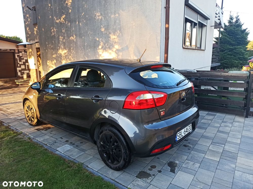 Kia Rio 1.2 M - 3