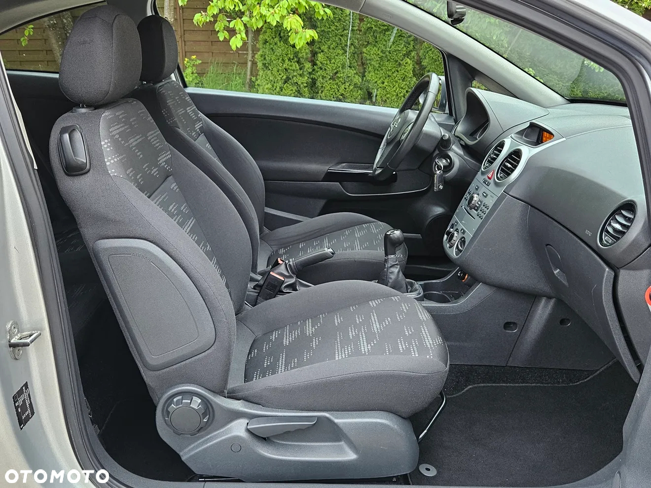 Opel Corsa 1.2 16V EcoFLEX Satellite - 28