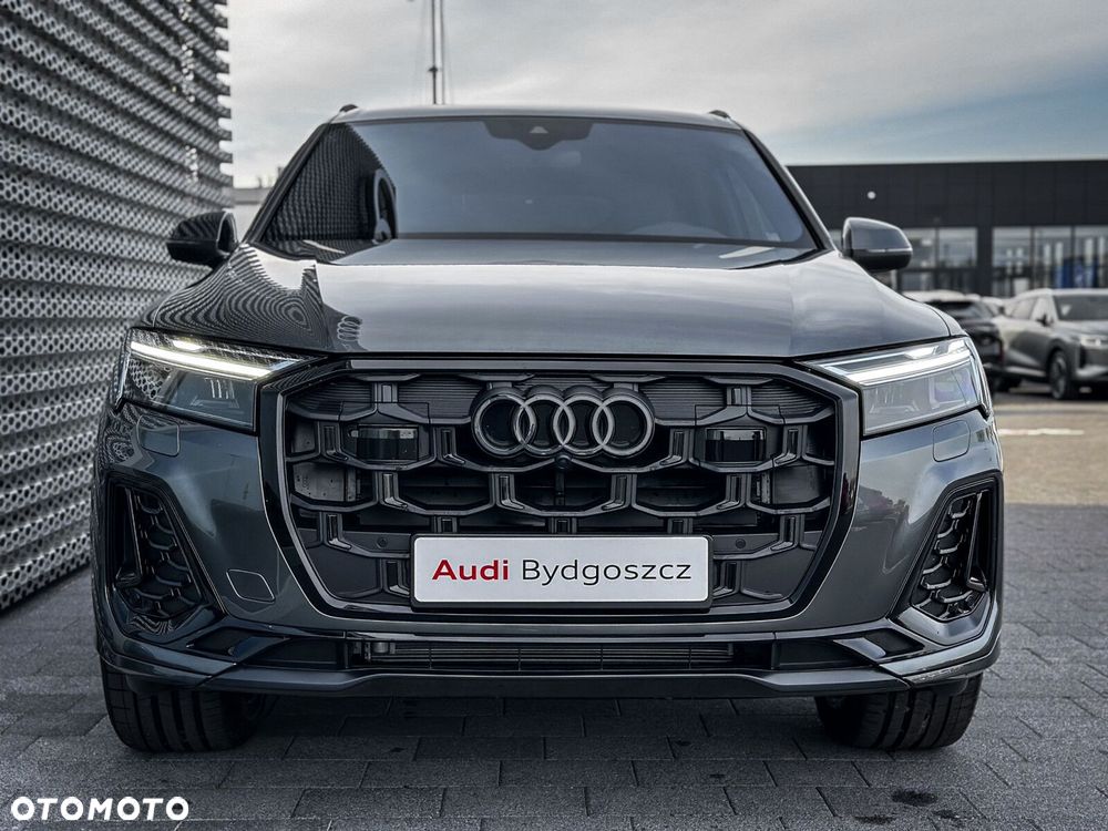 Audi Q7 - 12