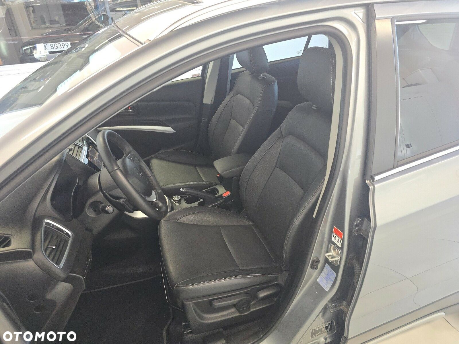 Suzuki SX4 S-Cross 1.4 T Elegance Sun 4WD - 23