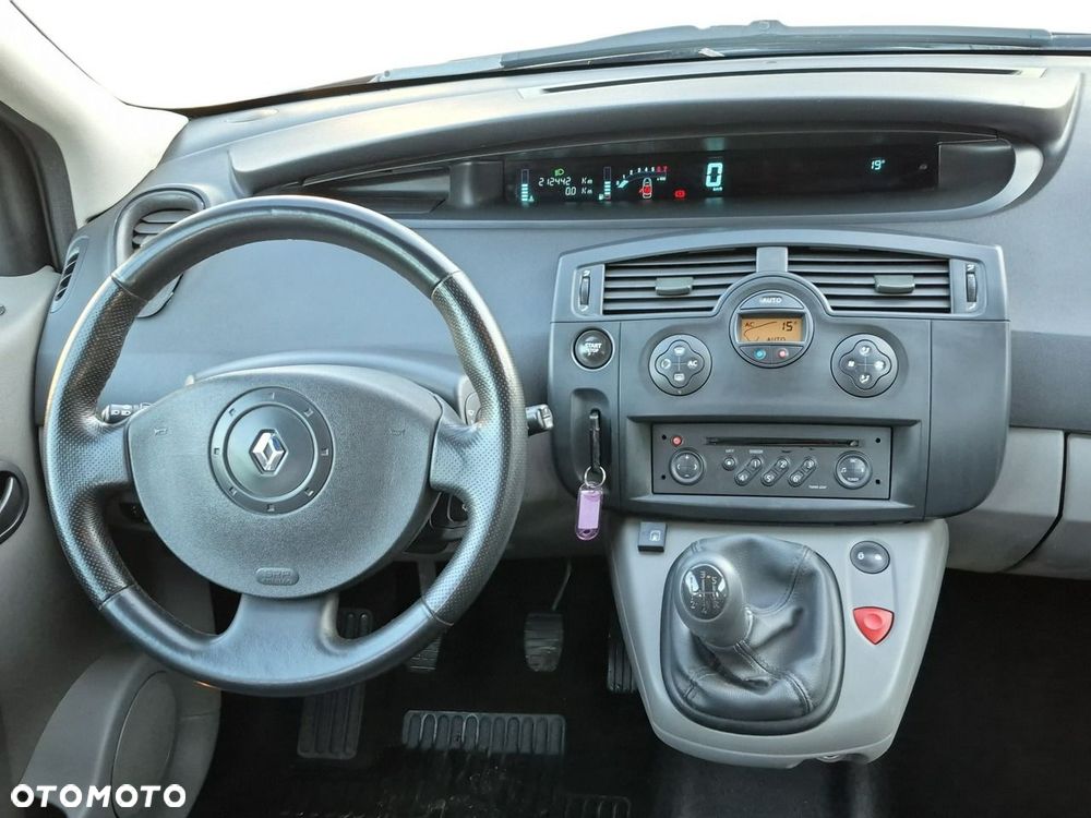 Renault Scenic 1.6 16V Dynamique - 20