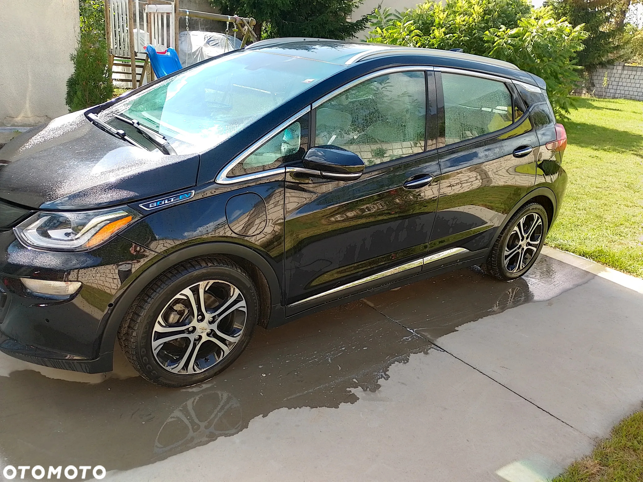 Chevrolet Bolt - 4