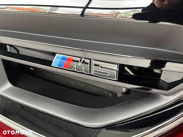BMW M5 CS - 13