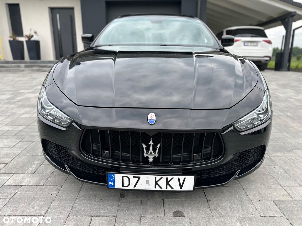 Maserati Ghibli GranLusso - 17