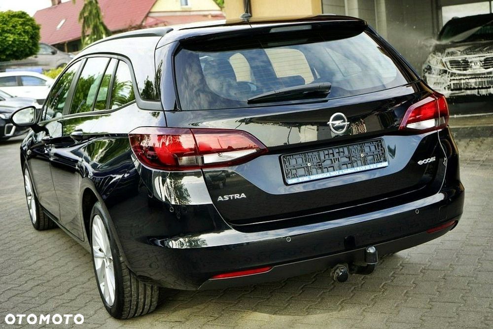 Opel Astra - 4