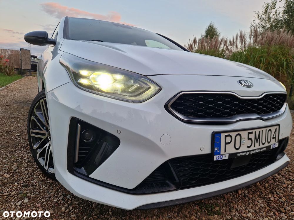 Kia ProCeed 1.6 CRDi GT Line DCT - 3