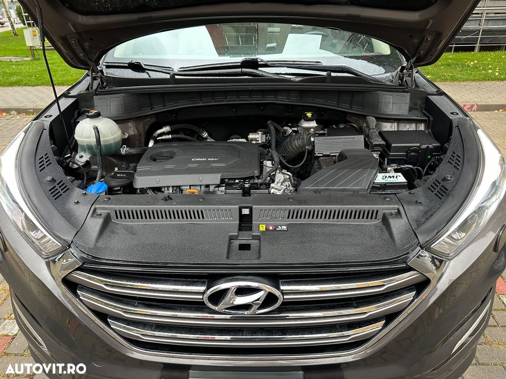 Hyundai Tucson blue 1.7 CRDi 2WD DCT Premium - 37