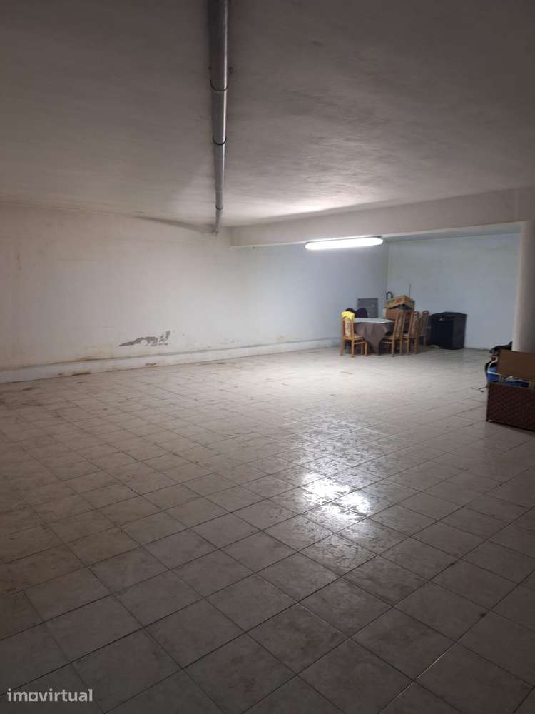 Armazém/garagem em Lijó, Barcelos - Grande imagem: 3/3