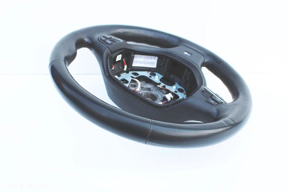 Kierownica M-pakiet M-sport OE BMW F10 F11 - 11