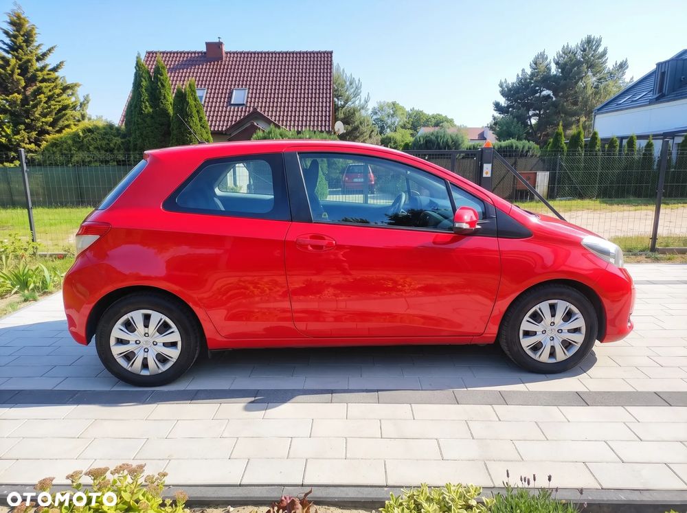 Toyota Yaris 1.0 Luna - 3