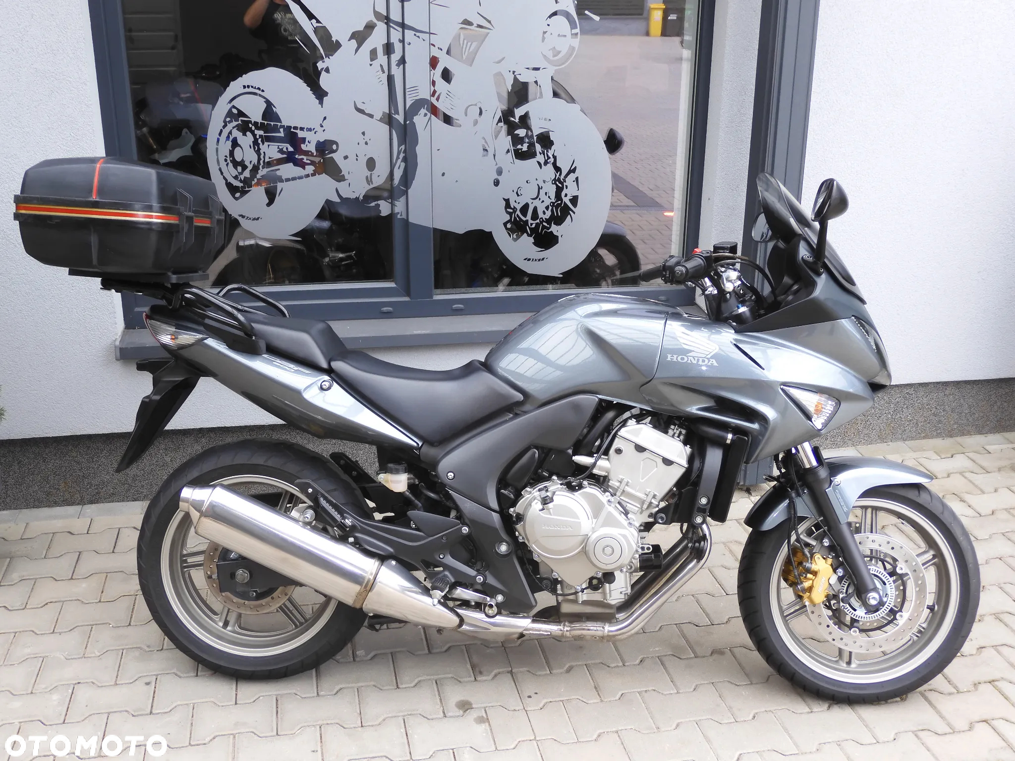 Honda CBF - 15