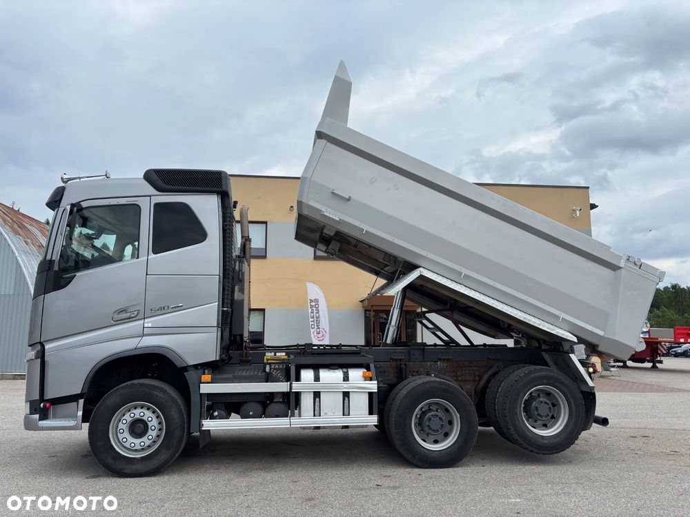 Volvo FH540 6x4 EURO6 + RETARDER + BOX HEATING + VIBRATOR - 10