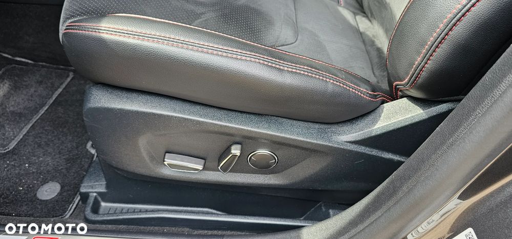 Ford S-Max 1.5 EcoBoost ST-Line - 19