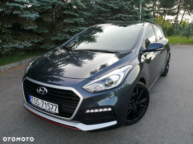 Hyundai i30 1.6 GDI Turbo Luxury - 28