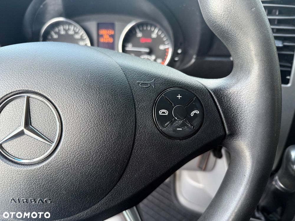 Mercedes-Benz SPRINTER - 19