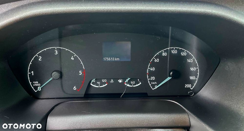 Ford Transit Custom - 22