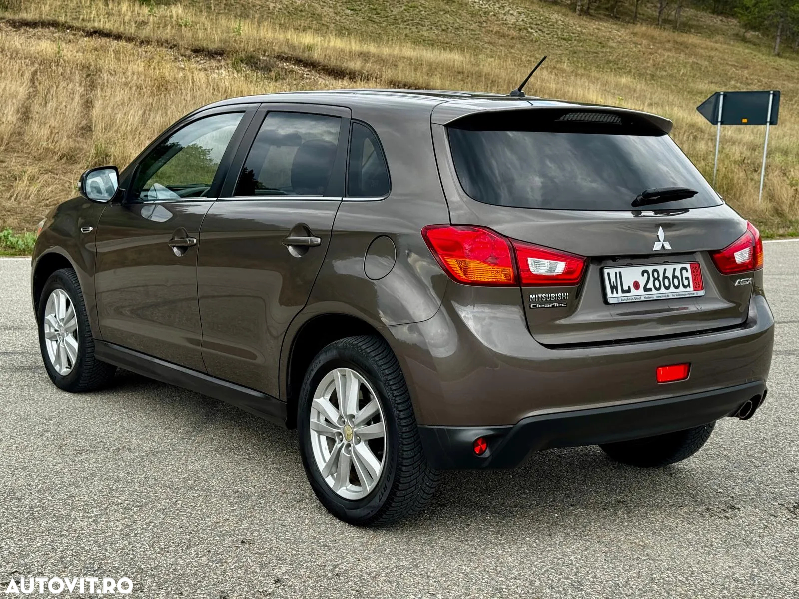 Mitsubishi ASX 1.8 DI-D 2WD Plus - 5