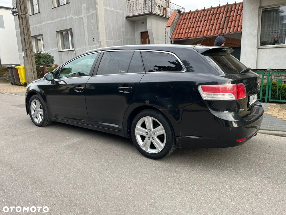 Toyota Avensis 2.0 D-4D Luna - 3