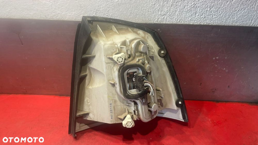 LAMPA LEWA TYŁ OPEL ASTRA G - 5