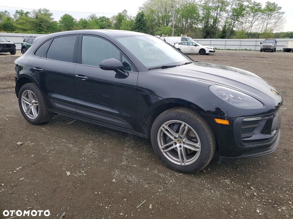 Porsche Macan Standard - 1