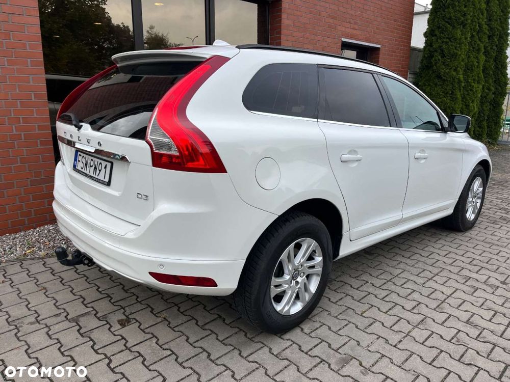 Volvo XC 60 D3 Drive-E Kinetic - 4