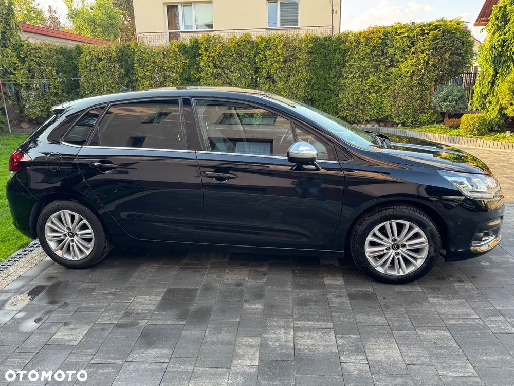 Citroën C4 BlueHDi 100 Selection - 2