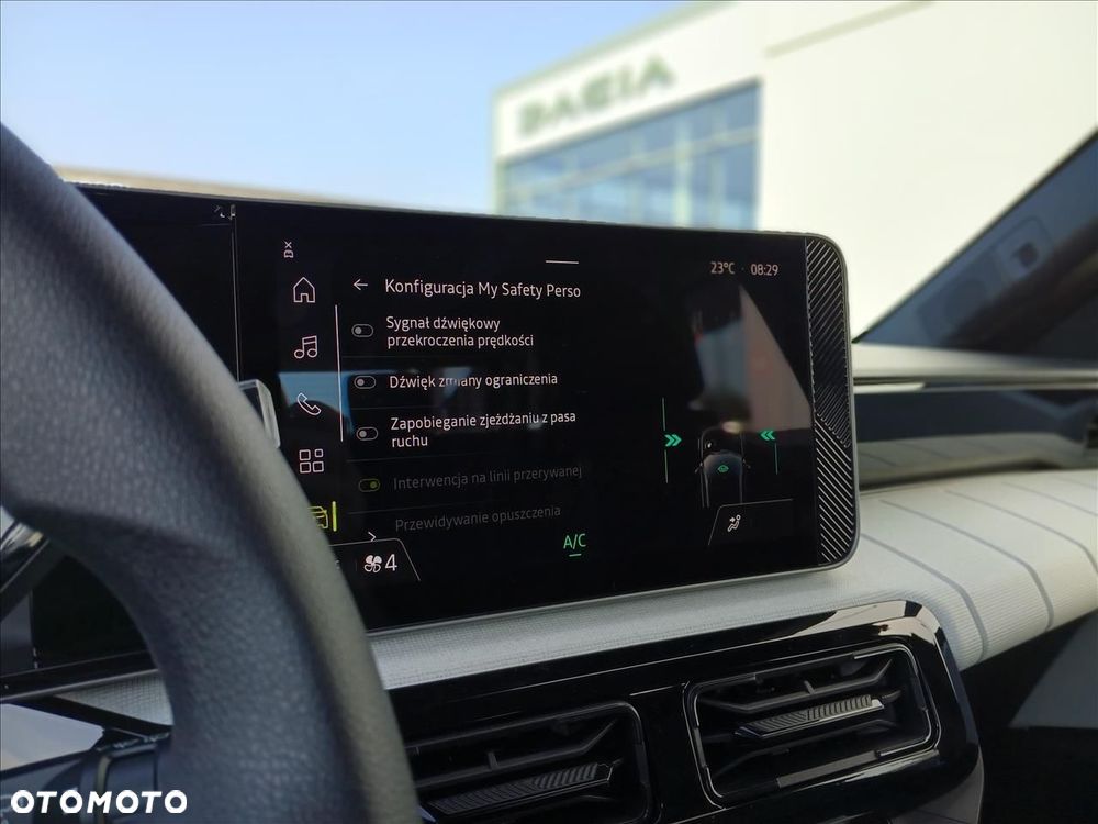 Renault 5 40kWh Urban Range Evolution - 12