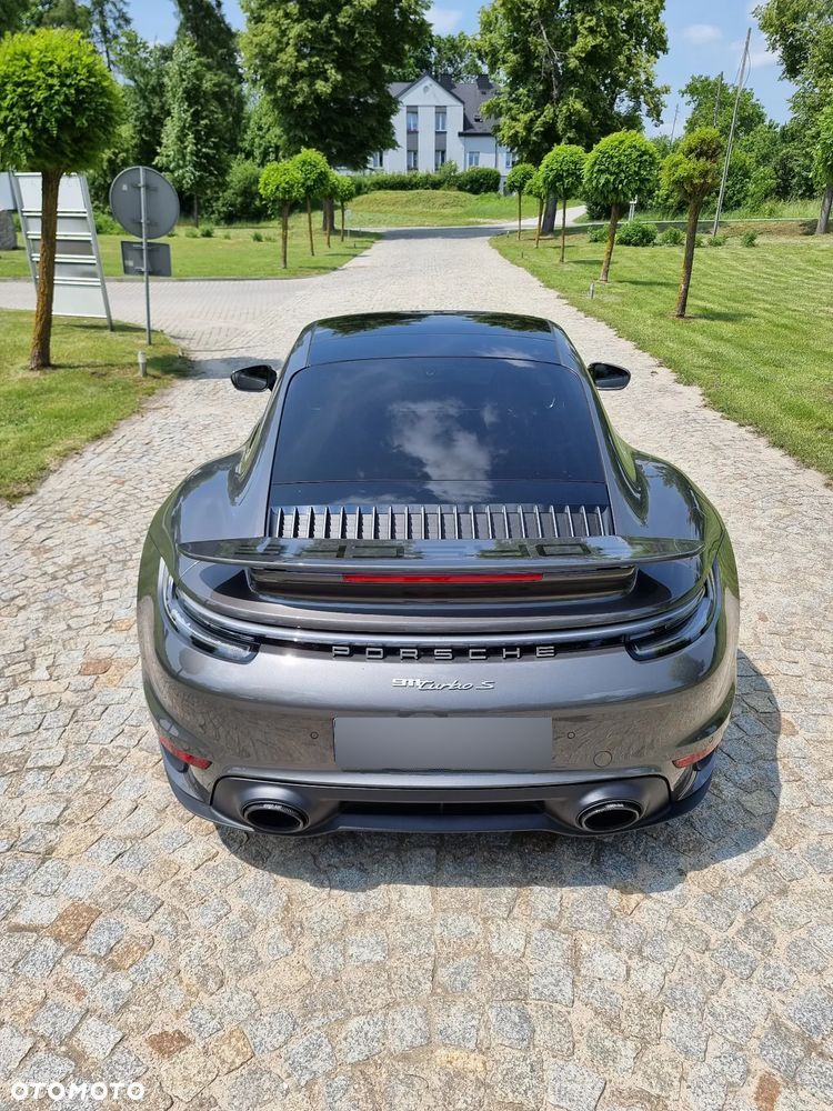 Porsche 911 Turbo S - 10