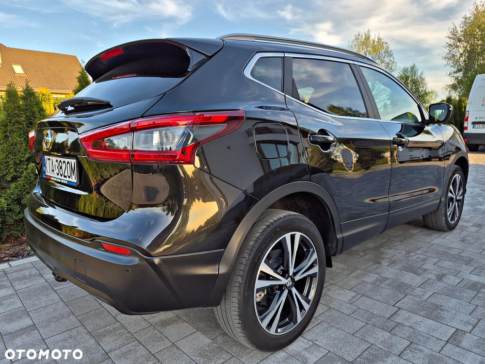 Nissan Qashqai 1.3 DIG-T N-WAY - 4