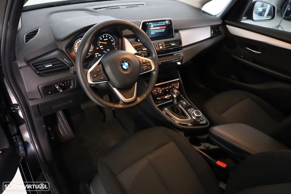BMW 225xe Active Tourer Advantage - 24