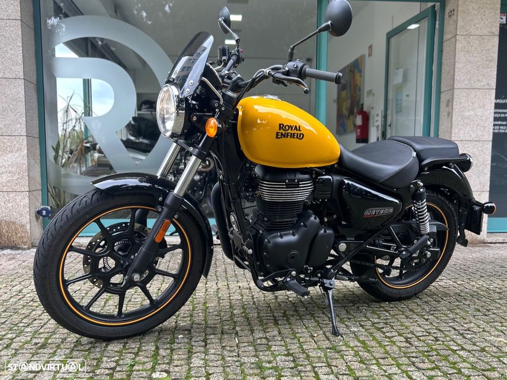 Royal Enfield Meteor 350 - 1