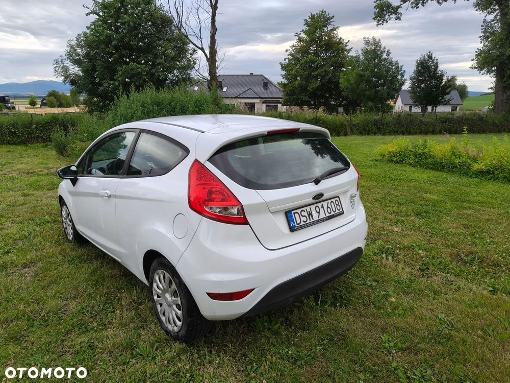 Ford Fiesta 1.25 Trend - 4