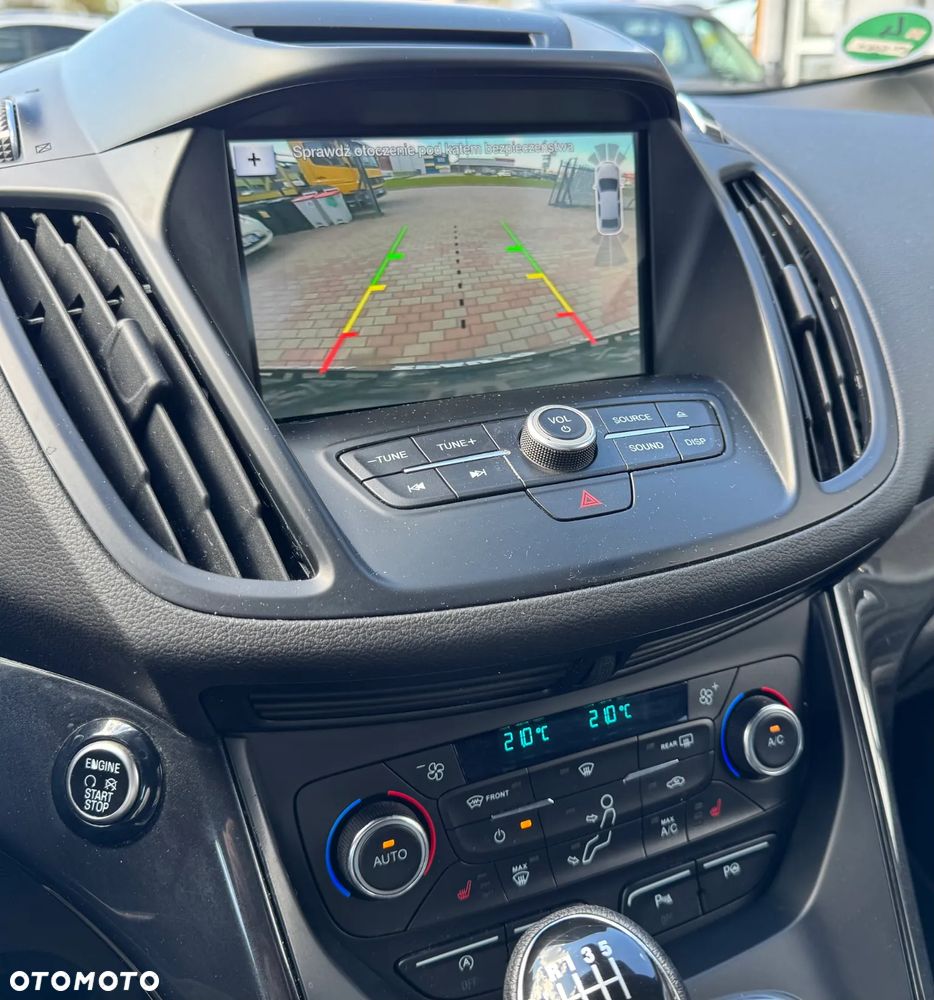 Ford Kuga 1.5 TDCi 2x4 ST-Line - 25