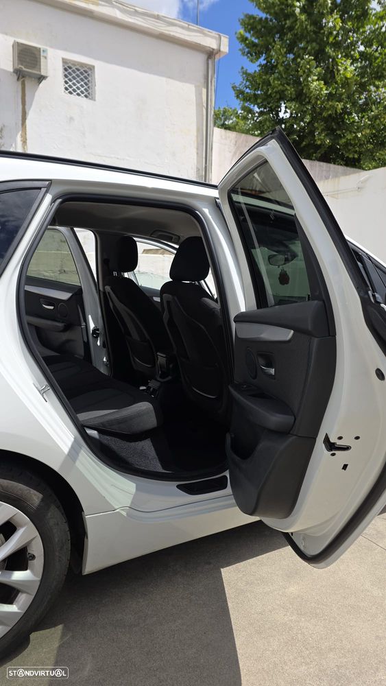 BMW 225xe Active Tourer iPerformance - 11