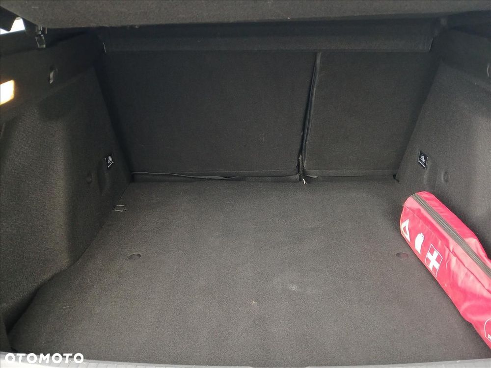 Dacia Duster 1.0 TCe Essential - 12