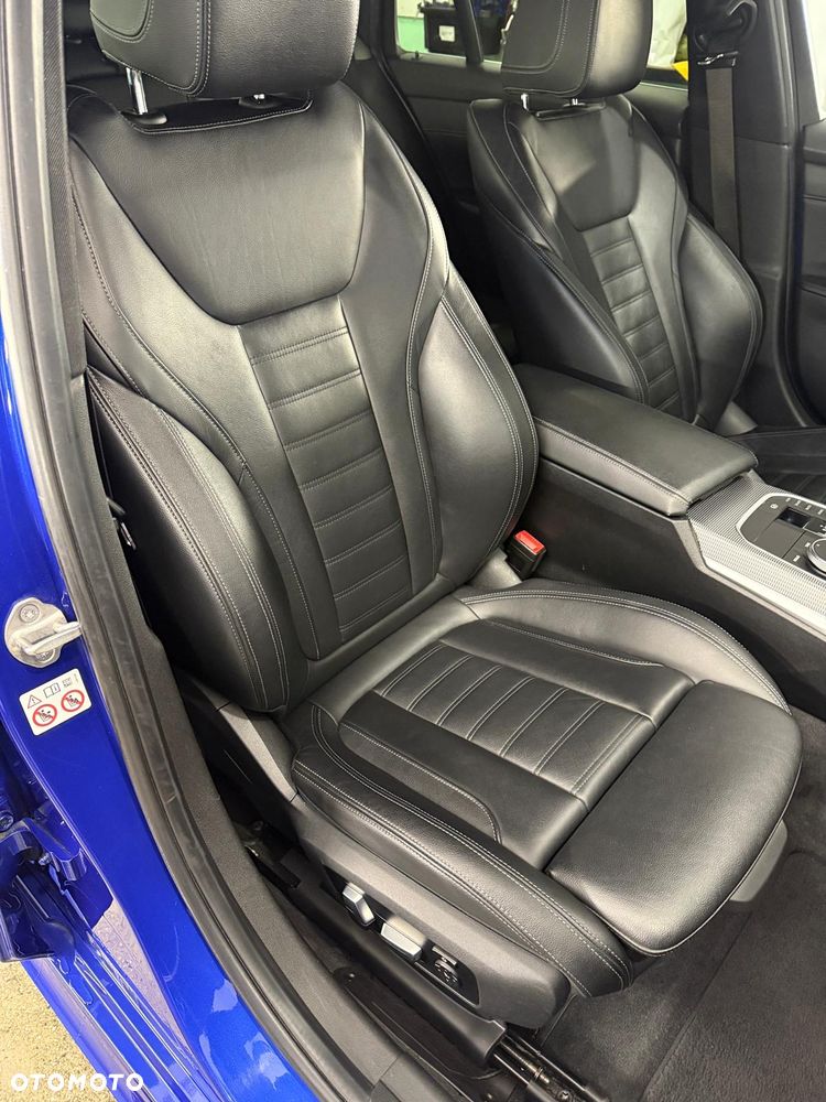 BMW Seria 3 320d Edition Luxury Line Purity - 7
