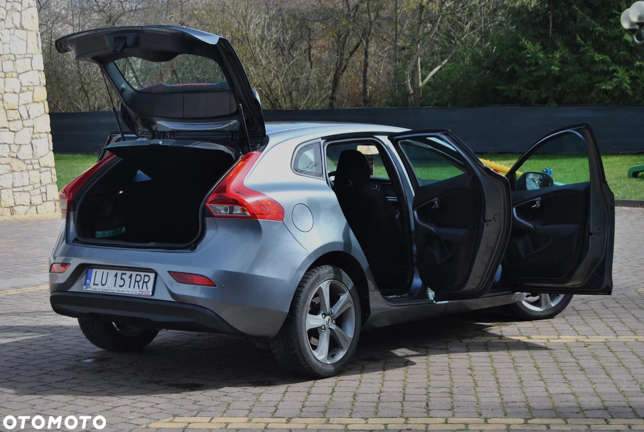 Volvo V40 D2 Summum - 19