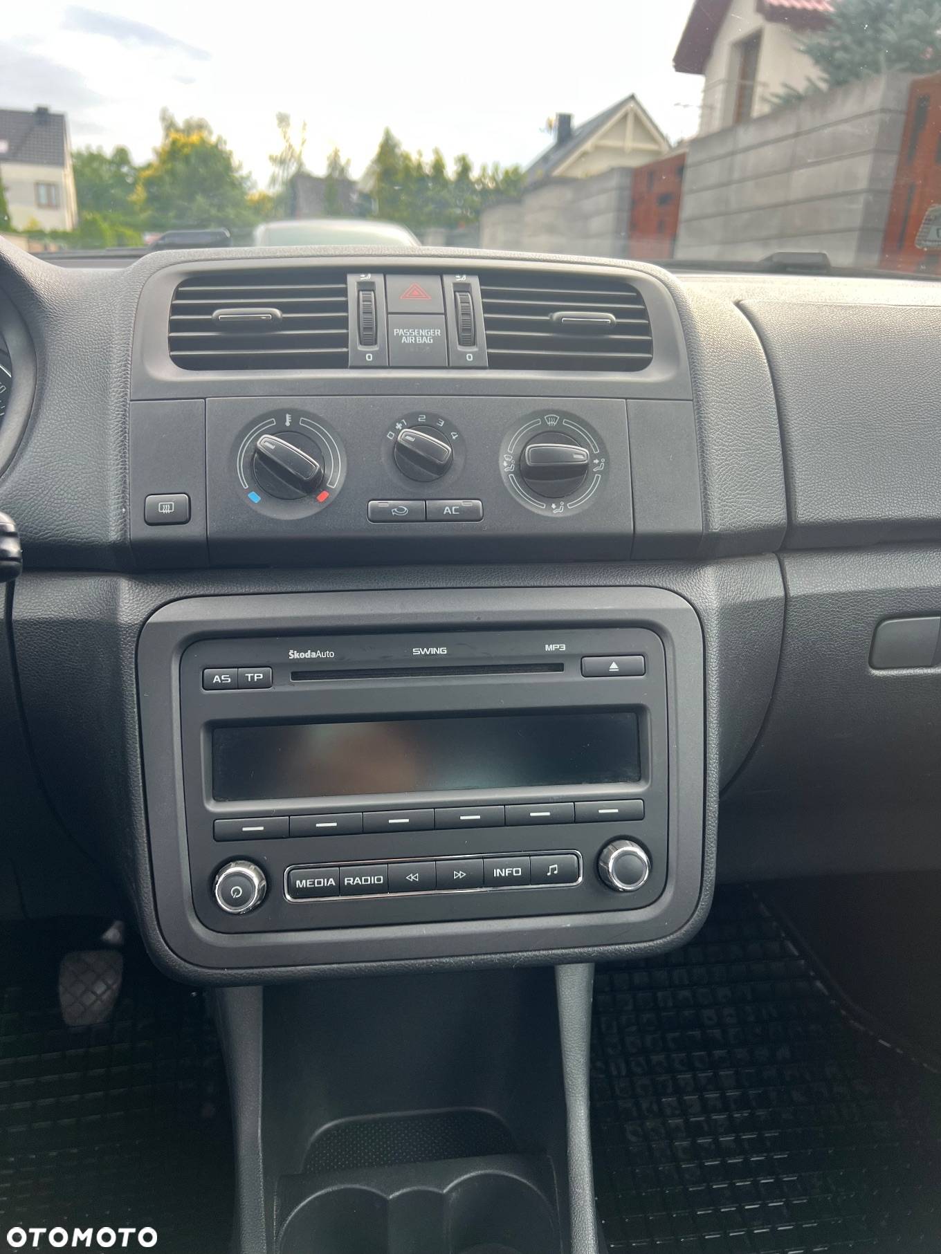 Skoda Fabia 1.6 TDI DPF MONTE CARLO - 11